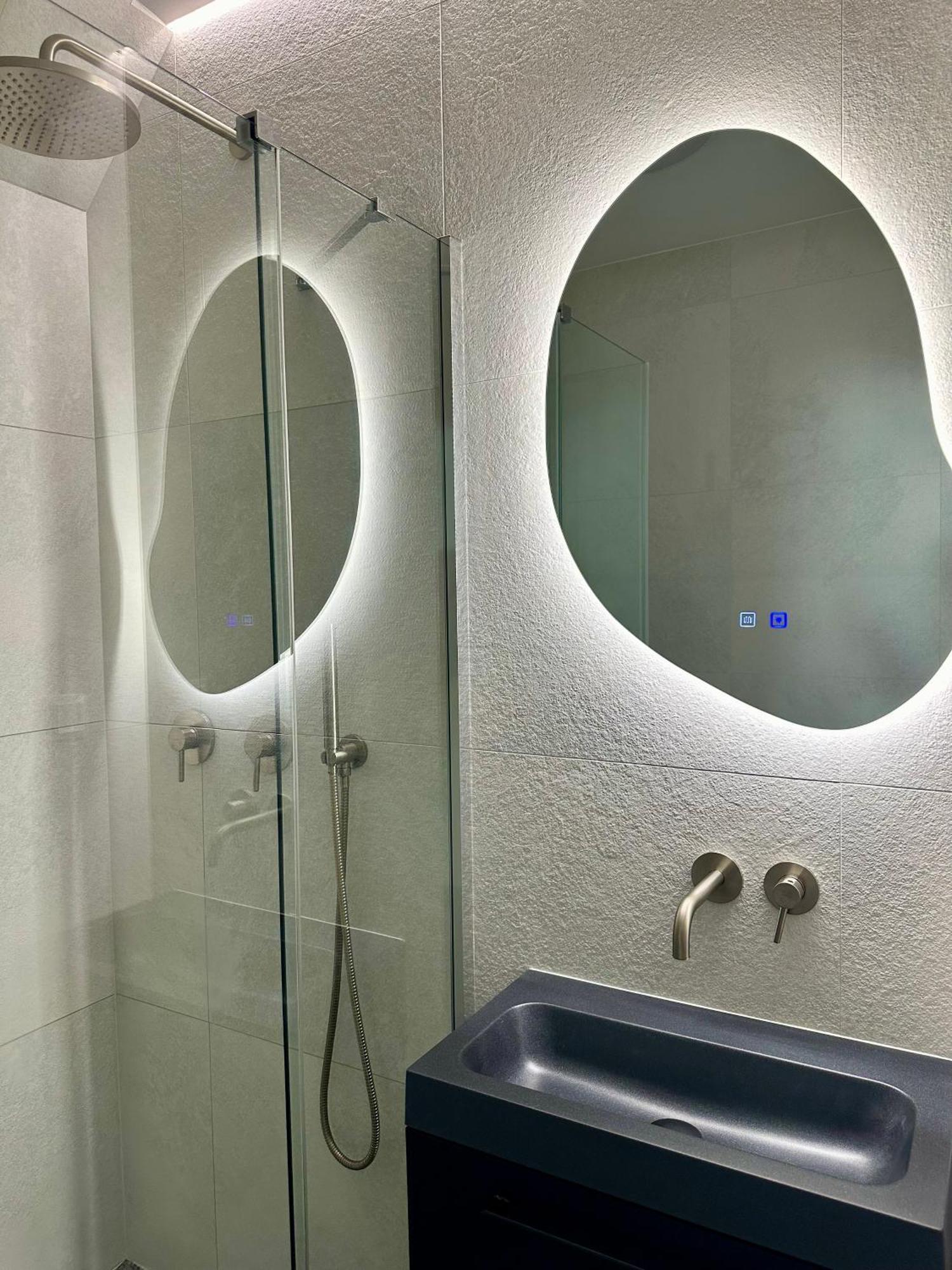 Apartment Center4you2 *